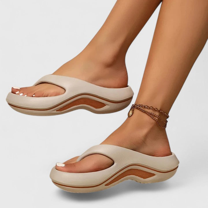 Eleni | Orthopädische Slide Sandalen