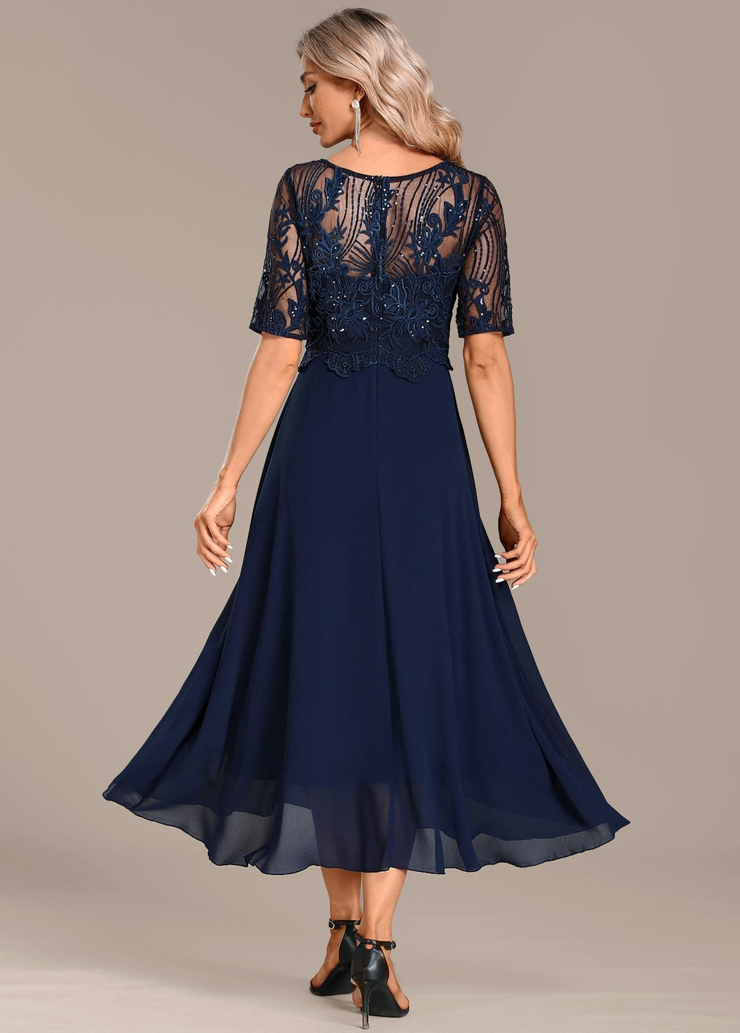 Isabella | Zeitlose Eleganz Midi Sommer Kleid