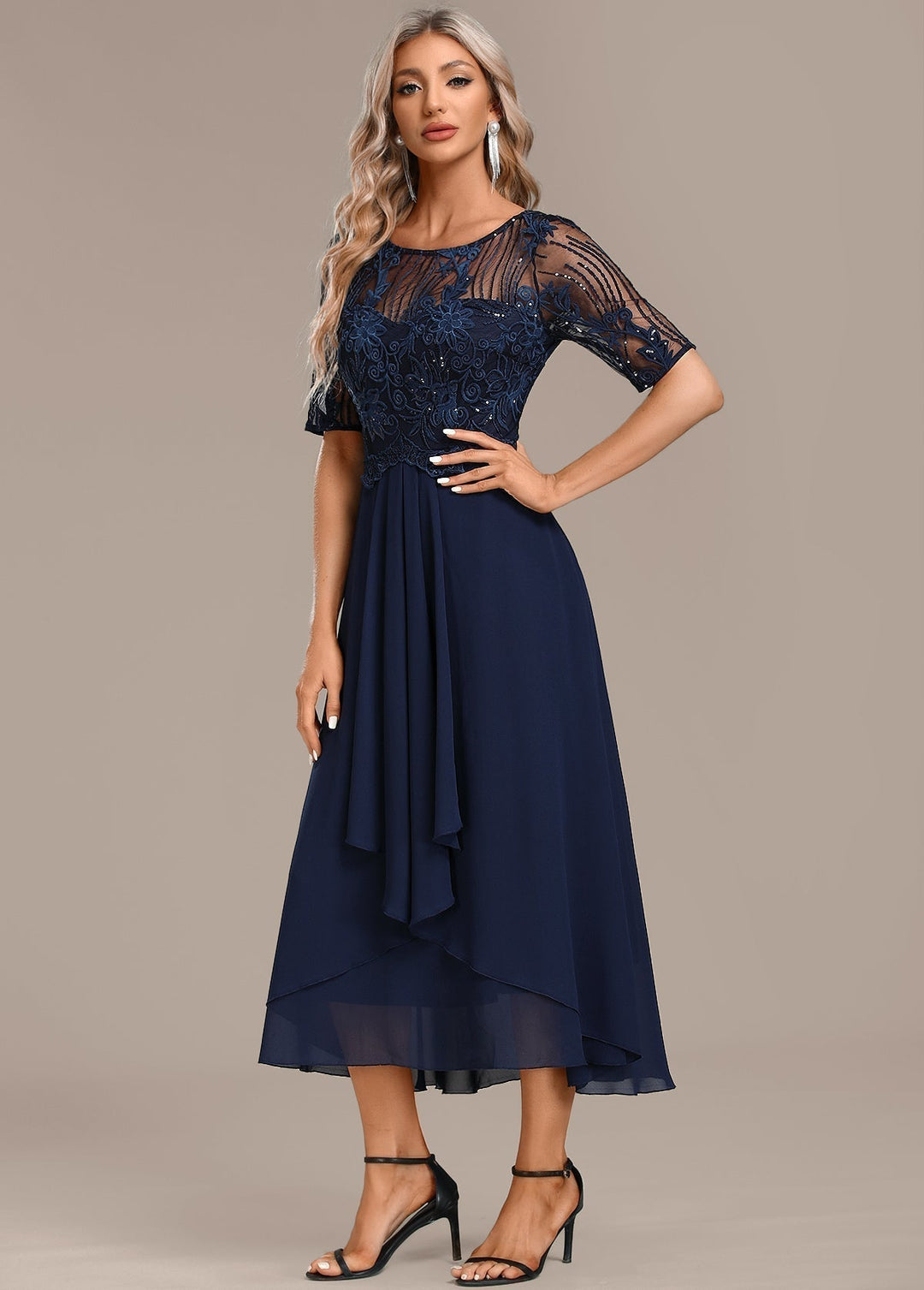 Isabella | Zeitlose Eleganz Midi Sommer Kleid