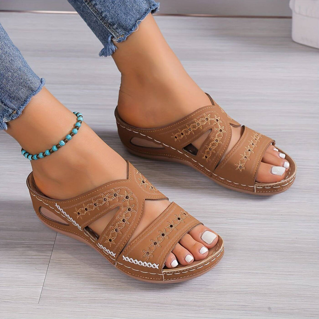 Nora | Rutschfeste Komfort Sandalen