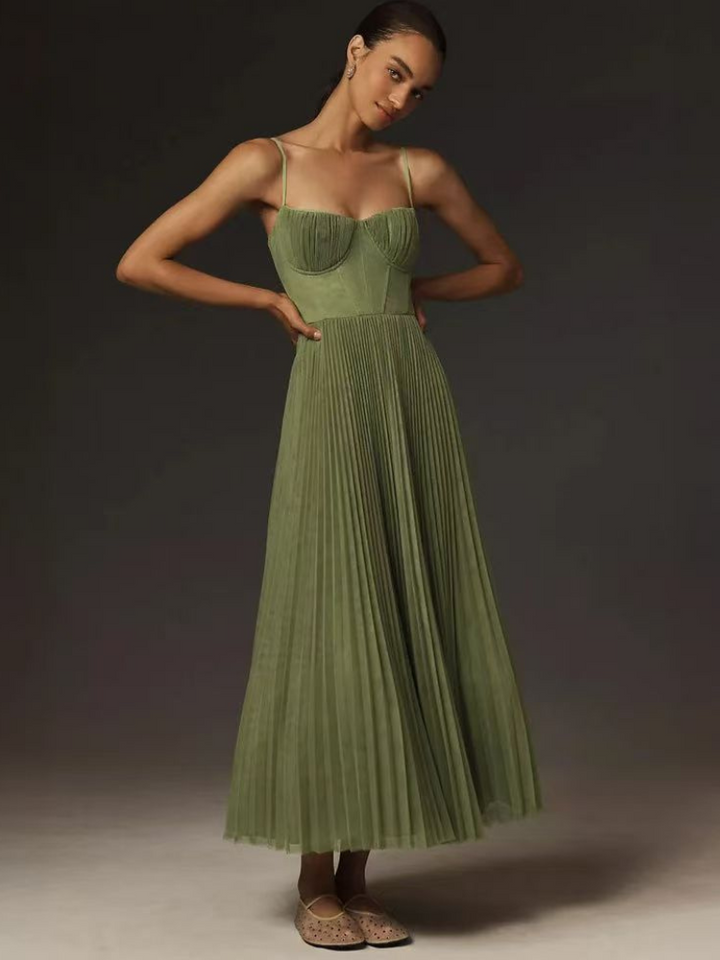 Xyla | Anmutige Plissees Midi Kleid